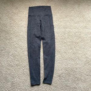 Aerie Chill. Play. Move. Leggings. Like new, only worn a few times.